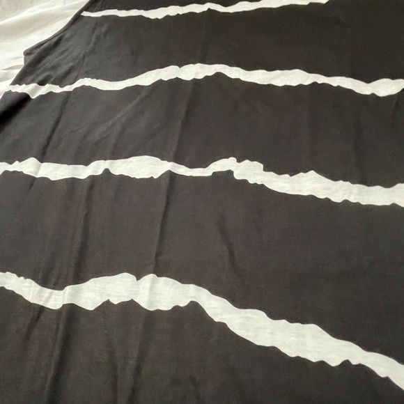 Black and White Striped Dress - Picture 3 of 10